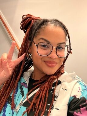 Meet your Posher, Casey